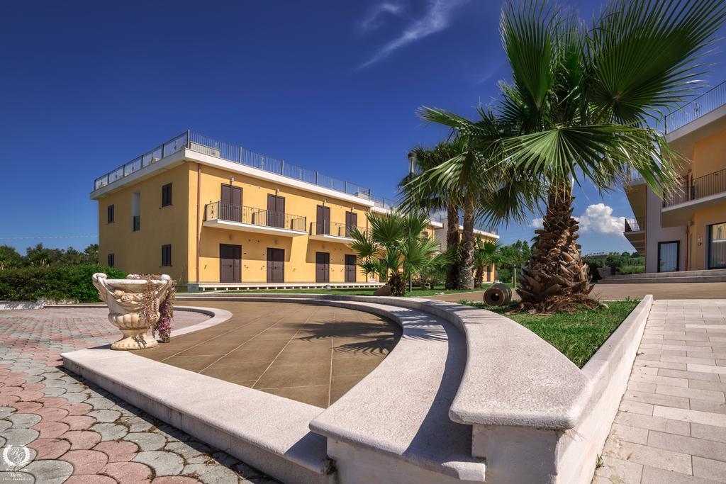 Hotel Royals Gate Rodi Garganico Exterior foto